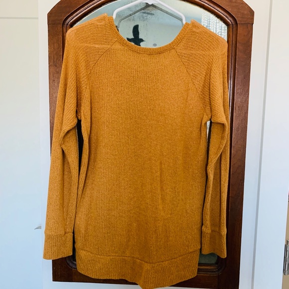 Sweater - Picture 2 of 2